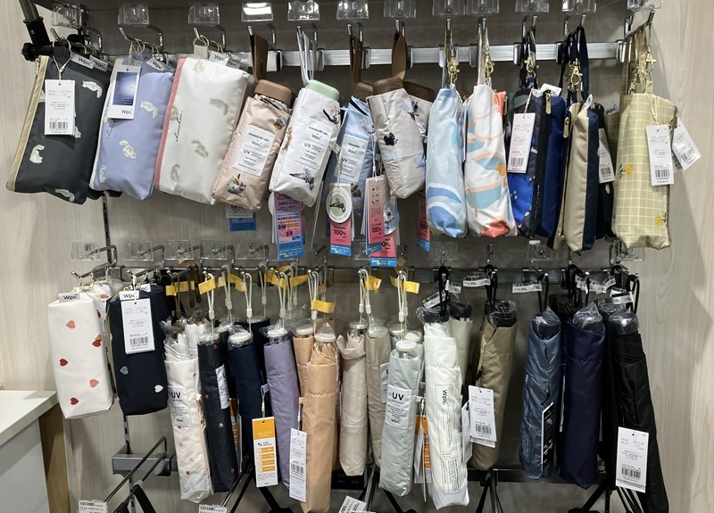 【ミナモア広島店】ちょっとした贈り物に傘はいかがでしょうか？